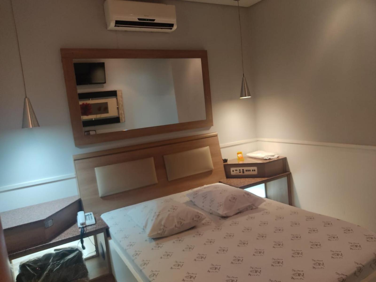 Hotel Nova Lisboa - Adult Only- เซาเปาโล ภายนอก รูปภาพ